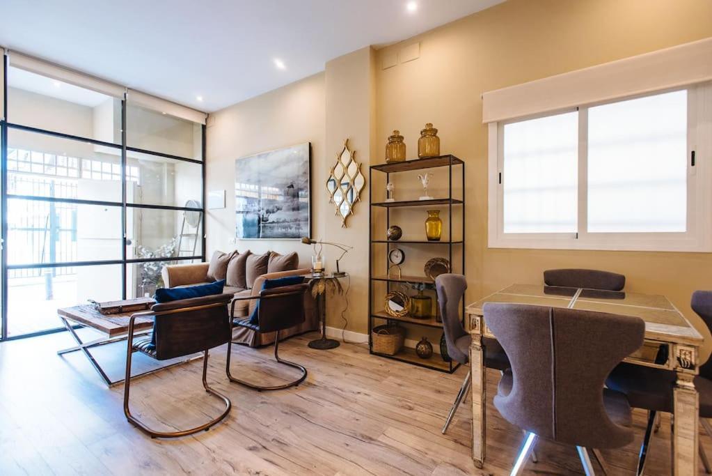 Selecta Patricio Saenz Apartment Sevilla Bagian luar foto