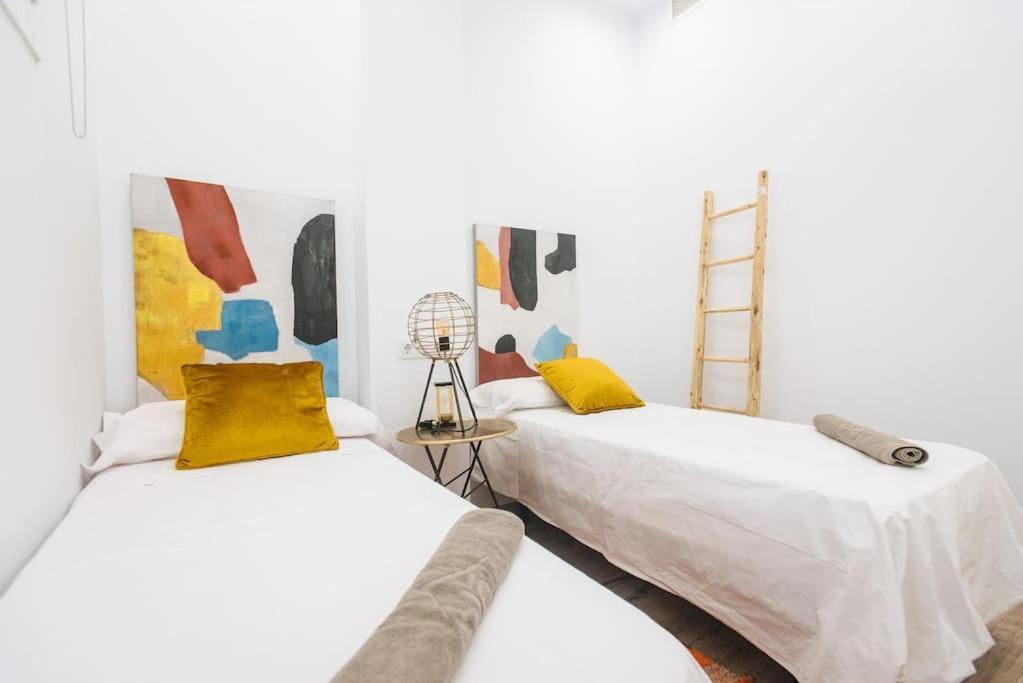 Selecta Patricio Saenz Apartment Sevilla Bagian luar foto