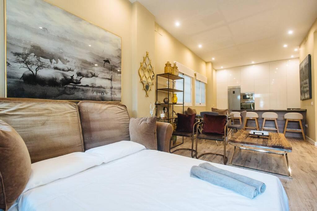 Selecta Patricio Saenz Apartment Sevilla Bagian luar foto