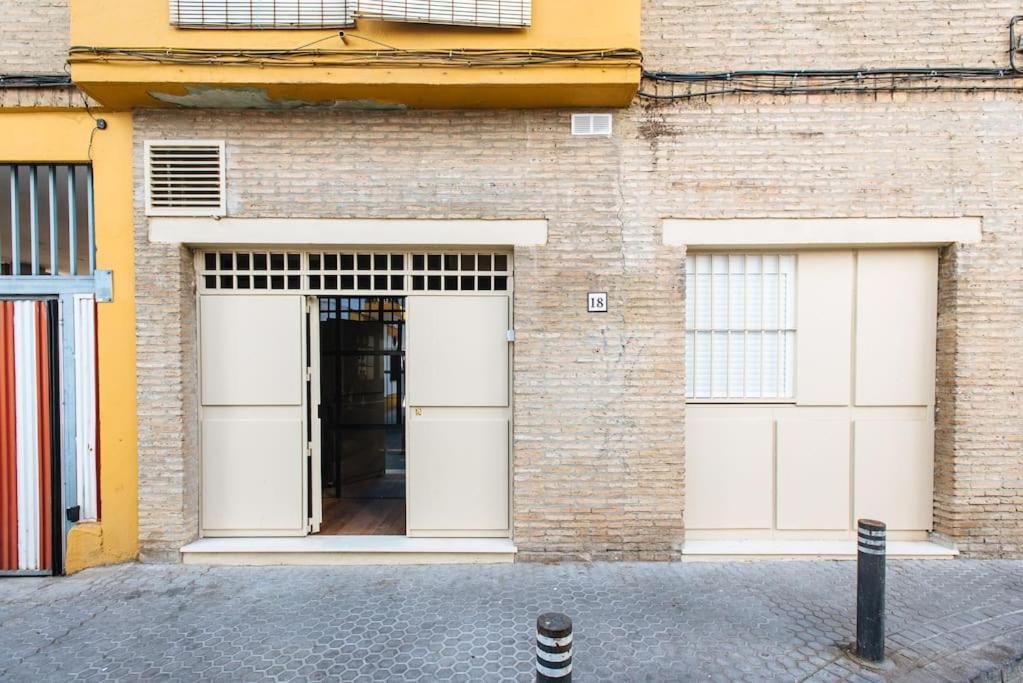 Selecta Patricio Saenz Apartment Sevilla Bagian luar foto