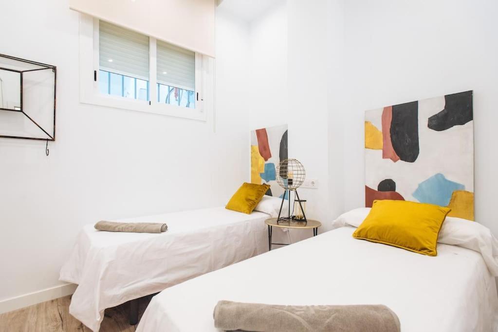 Selecta Patricio Saenz Apartment Sevilla Bagian luar foto